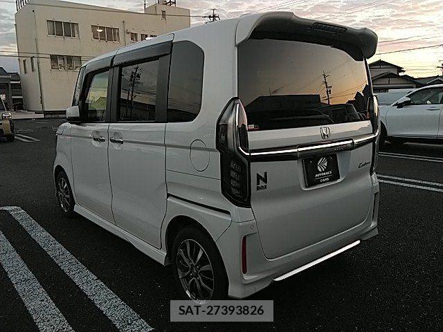 Honda N BOX CUSTOM 2023-11 8231012-14