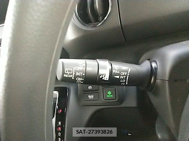 Honda N BOX CUSTOM 2023-11 8231012-17