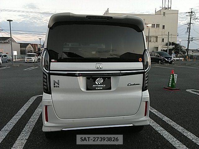 Honda N BOX CUSTOM 2023-11 8231012-4