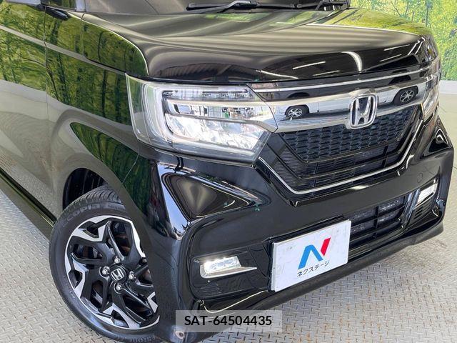 Honda N BOX CUSTOM 2018-03 8231021-12