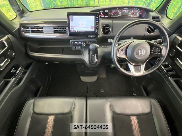 Honda N BOX CUSTOM 2018-03 8231021-2