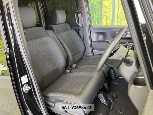 Honda N BOX CUSTOM 2024-07 8231011-8