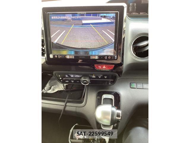 Honda N BOX CUSTOM 2018-01 8231040-18