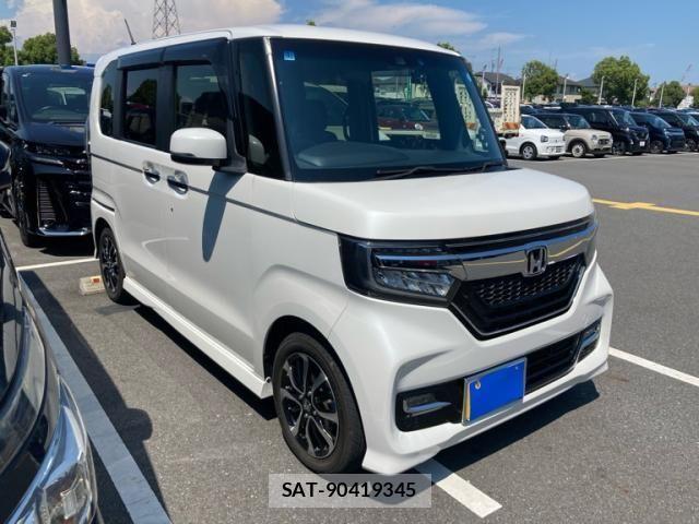 Honda N BOX CUSTOM 2020-01 8231041-0
