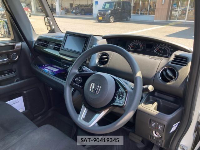 Honda N BOX CUSTOM 2020-01 8231041-10