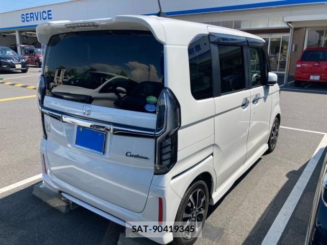 Honda N BOX CUSTOM 2020-01 8231041-3
