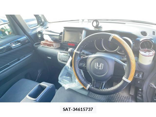 Honda N BOX CUSTOM 2013-07 8231054-8