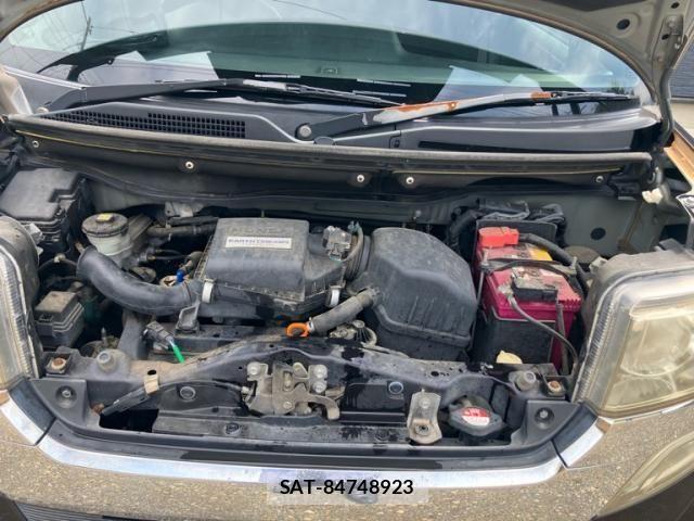 Honda N BOX CUSTOM 2014-05 8231055-19