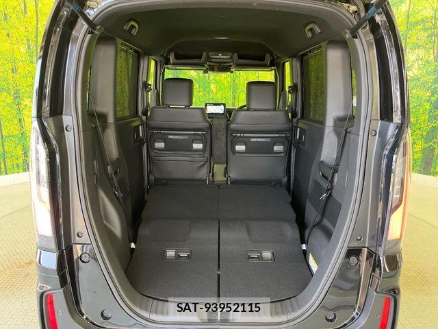 Honda N BOX CUSTOM 2024-02 8231000-10