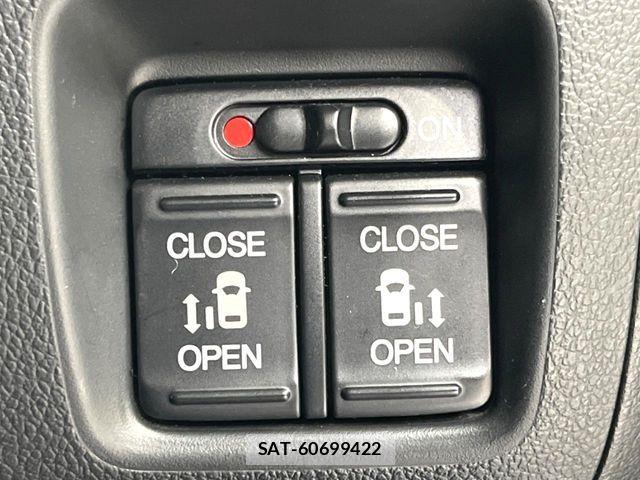 Honda N BOX CUSTOM 2013-10 8231042-3