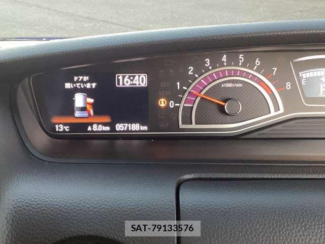 Honda N BOX CUSTOM 2017-11 8231035-18