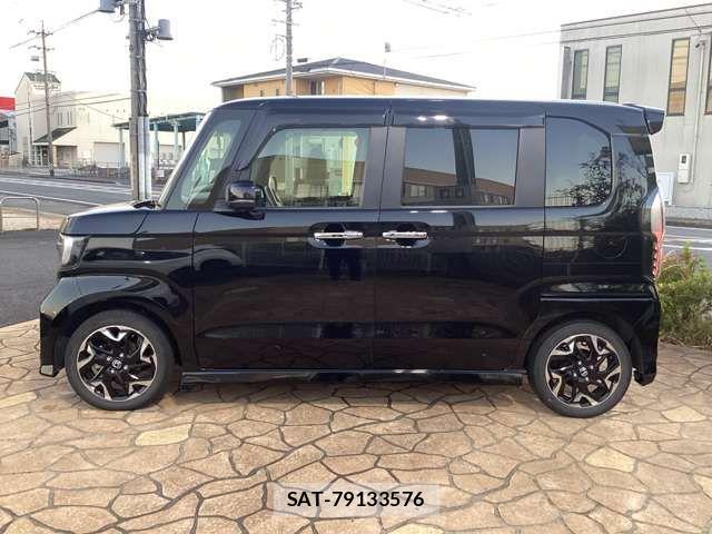 Honda N BOX CUSTOM 2017-11 8231035-3