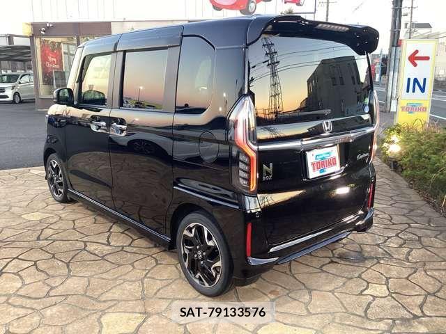 Honda N BOX CUSTOM 2017-11 8231035-4