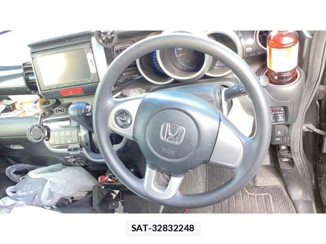 Honda N BOX CUSTOM 2014-09 8231056-11