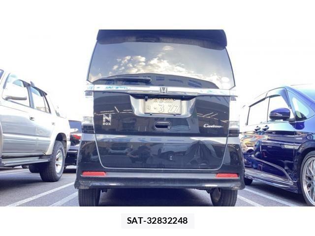 Honda N BOX CUSTOM 2014-09 8231056-1