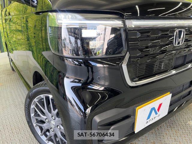 Honda N BOX CUSTOM 2023-12 8231005-12