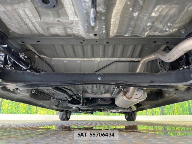 Honda N BOX CUSTOM 2023-12 8231005-19