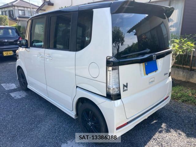 Honda N BOX CUSTOM 2014-04 8231059-1