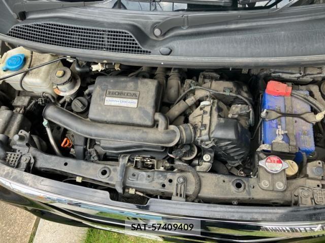 Honda N BOX CUSTOM 2018-09 8231047-13
