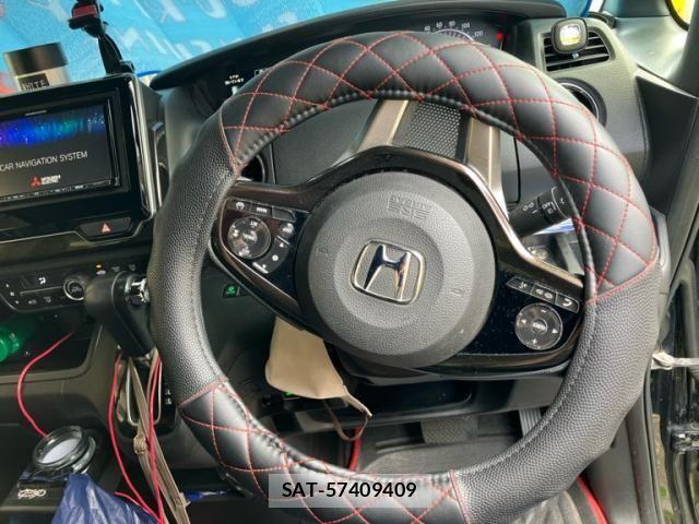Honda N BOX CUSTOM 2018-09 8231047-14