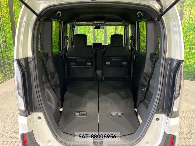 Honda N BOX CUSTOM 2025-12 8246079-10