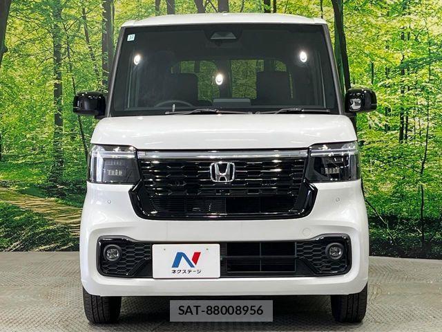 Honda N BOX CUSTOM 2025-12 8246079-14