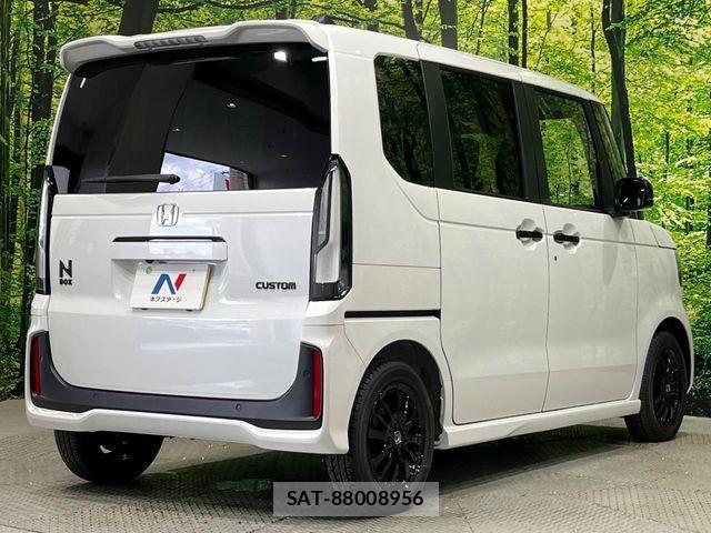 Honda N BOX CUSTOM 2025-12 8246079-17