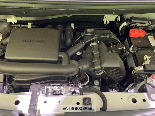 Honda N BOX CUSTOM 2025-12 8246079-18