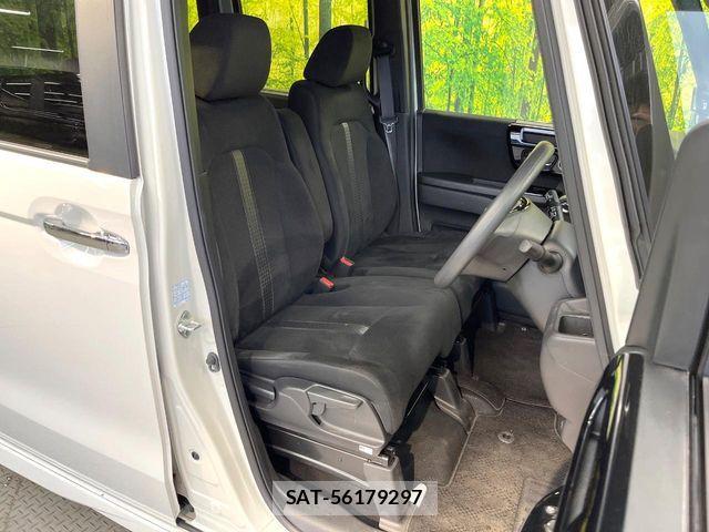 Honda N BOX CUSTOM 2023-08 8246090-7