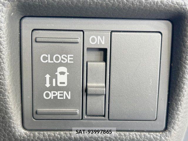 Honda N BOX CUSTOM 2021-07 8246105-6