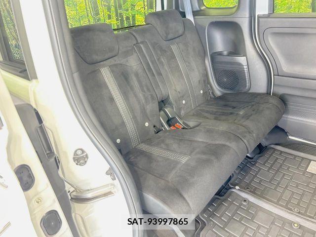 Honda N BOX CUSTOM 2021-07 8246105-8