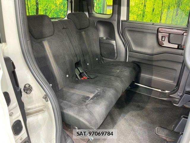Honda N BOX CUSTOM 2020-09 8246116-8