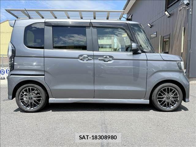 Honda N BOX CUSTOM 2018-04 8246127-6