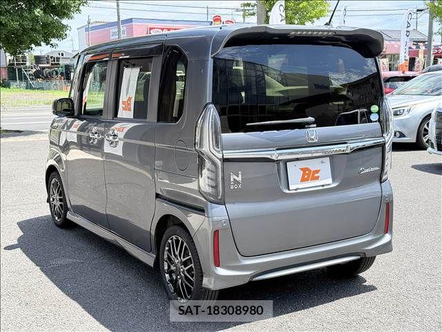 Honda N BOX CUSTOM 2018-04 8246127-7