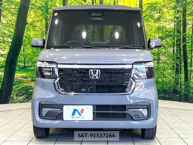 Honda N BOX CUSTOM 2023-10 8246084-13