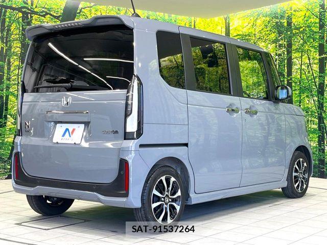 Honda N BOX CUSTOM 2023-10 8246084-16