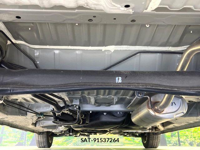 Honda N BOX CUSTOM 2023-10 8246084-18