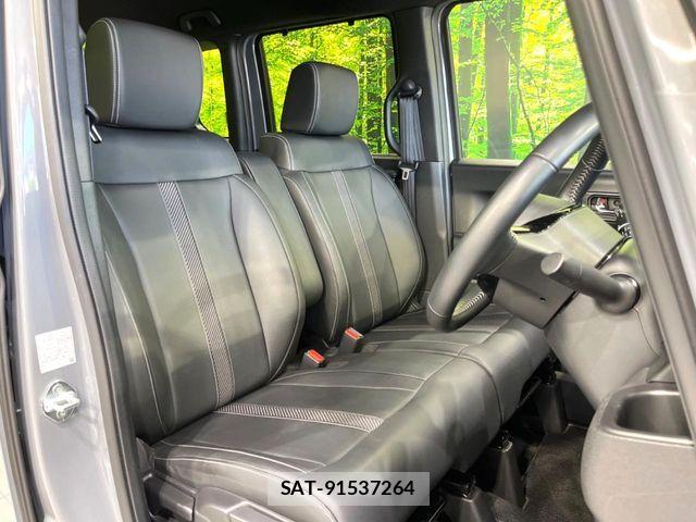 Honda N BOX CUSTOM 2023-10 8246084-7