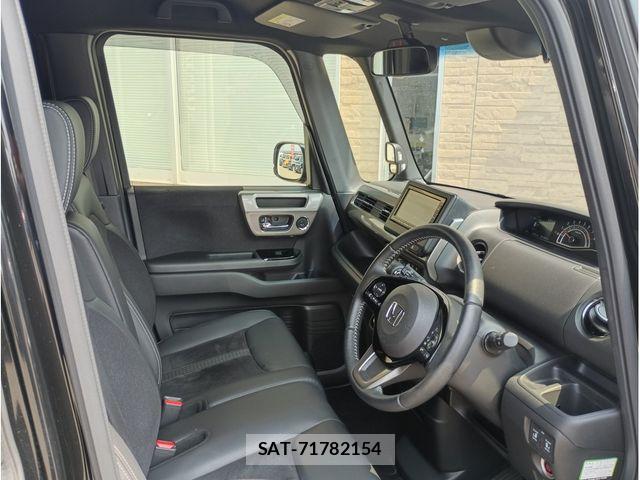 Honda N BOX CUSTOM 2022-10 8246114-6