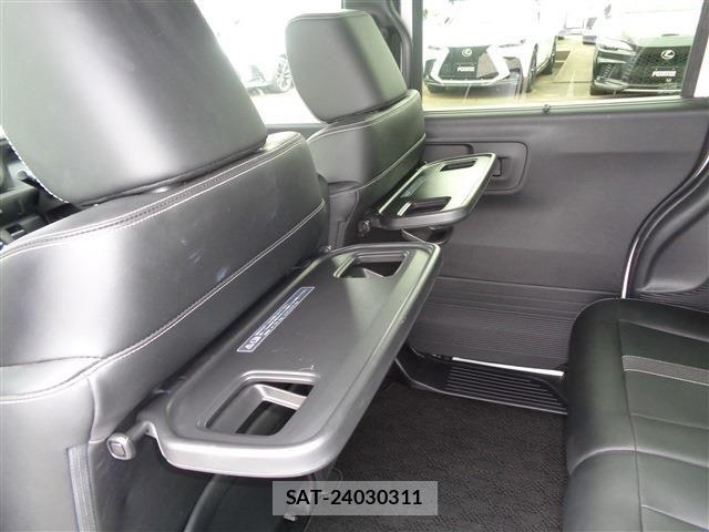Honda N BOX CUSTOM 2024-10 8246113-12