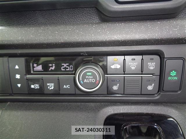 Honda N BOX CUSTOM 2024-10 8246113-20