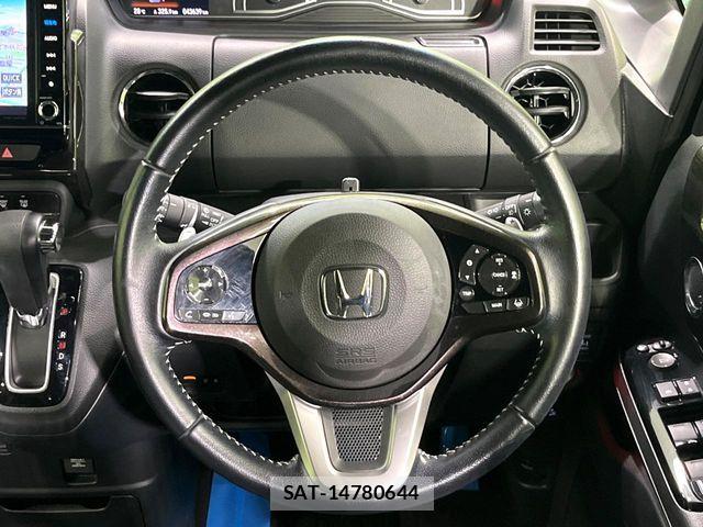 Honda N BOX CUSTOM 2018-05 8246115-10
