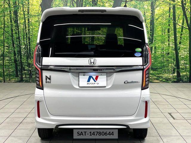 Honda N BOX CUSTOM 2018-05 8246115-14