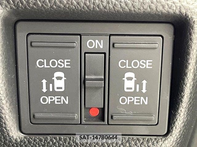 Honda N BOX CUSTOM 2018-05 8246115-4