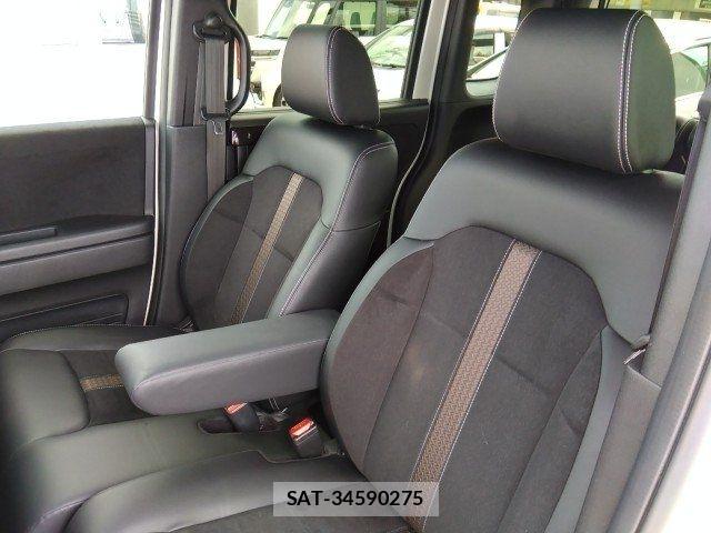 Honda N BOX CUSTOM 2017-10 8246118-10