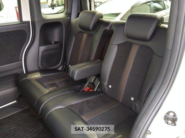 Honda N BOX CUSTOM 2017-10 8246118-12