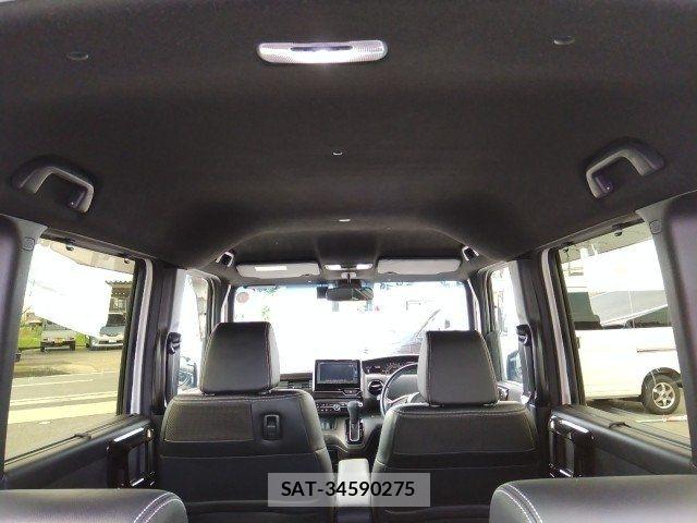 Honda N BOX CUSTOM 2017-10 8246118-19