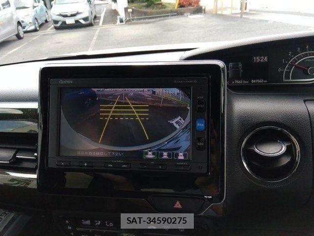 Honda N BOX CUSTOM 2017-10 8246118-21