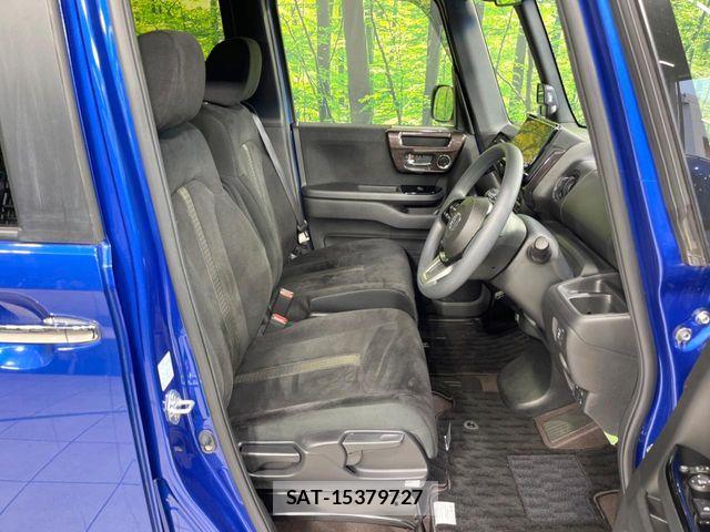 Honda N BOX CUSTOM 2020-10 8246110-7