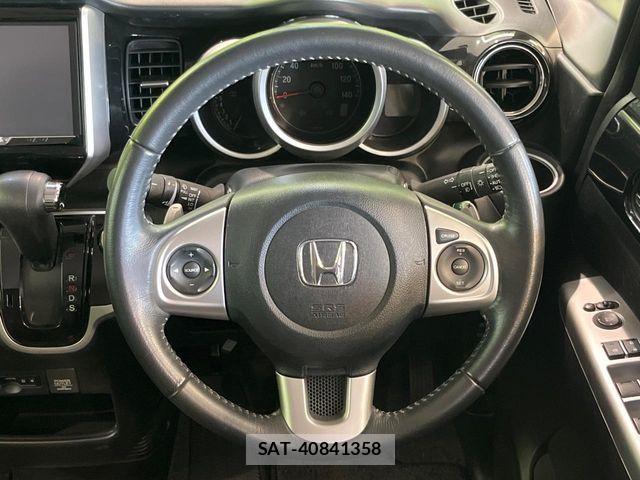 Honda N BOX CUSTOM 2016-01 8246126-10